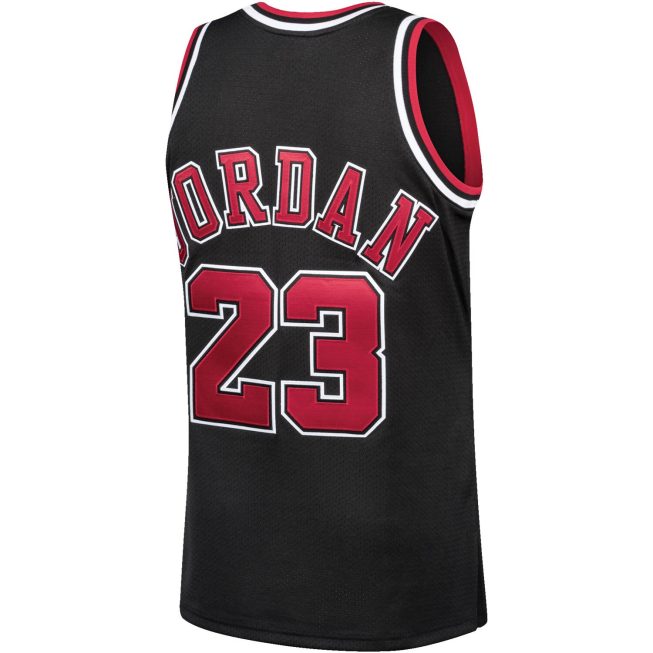 Michael Jordan Chicago Bulls Mitchell & Ness 1997/98 Hardwood Classics Authentic Jersey - Black - Image 3